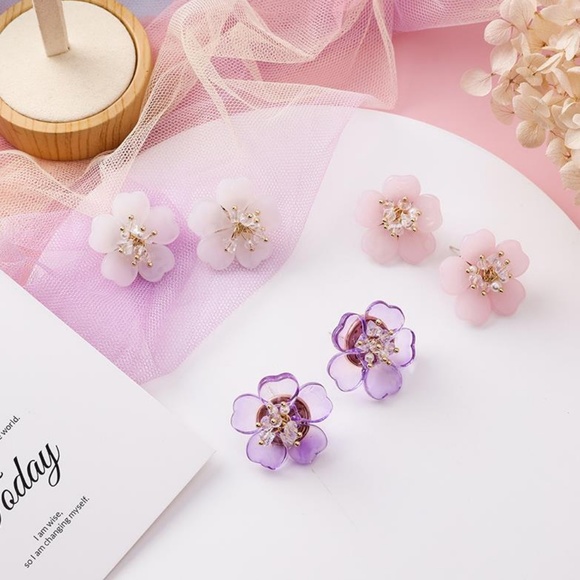 ❤️️NEW UNIQUE Flower Handmade Stud  Earrings F15 - Picture 8 of 8